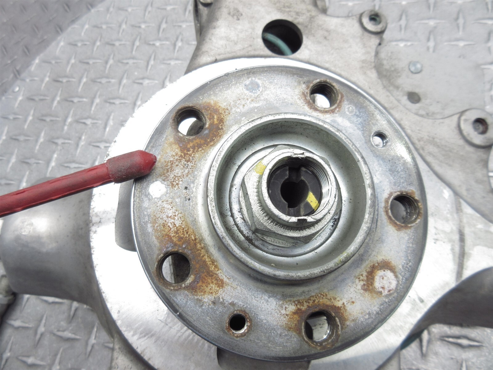 2008 Ferrari F430 Spider 2179331 Front Right Passenger Side Spindle Knuckle Hub