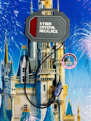 Disney World Star Wars Galaxy s Edge Blue Kyber Crystal Necklace Dok-Ondar's