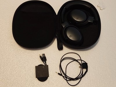 Neue JBL Tour One M2 Over-Ear Wireless ANC Kopfhörer - Schwarz