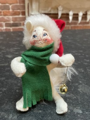 Annalee 2000 Christmas Kitty with Gold Bell 6'' 