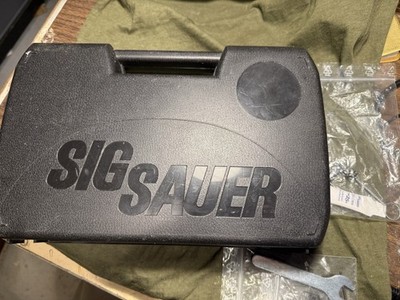 Sig SAUER Padded Empty Case, 12x8in w/extras