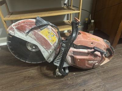 #ad Hilt DHS 700 x $950.00