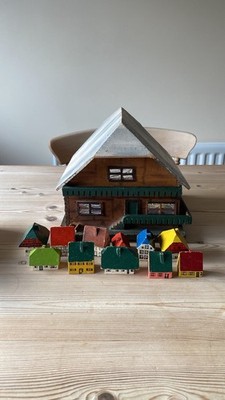 Deutsches Putzhaus Erzgebirge Dorf, öffnet zur Aufbewahrung der Häuser, Weihnachten. 