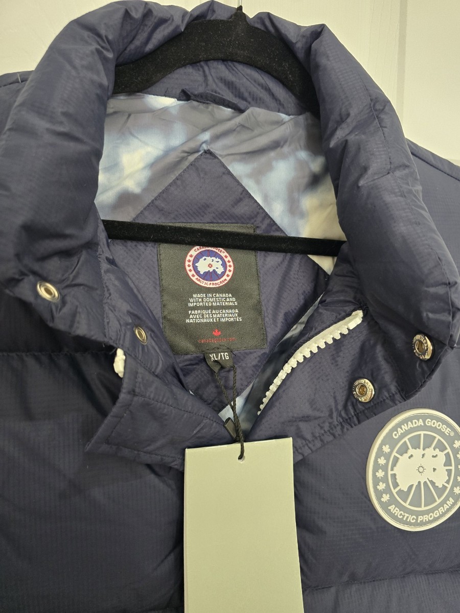 Canada Goose Size XL Freestyle Vest Northern Lights MODEL 4154U1