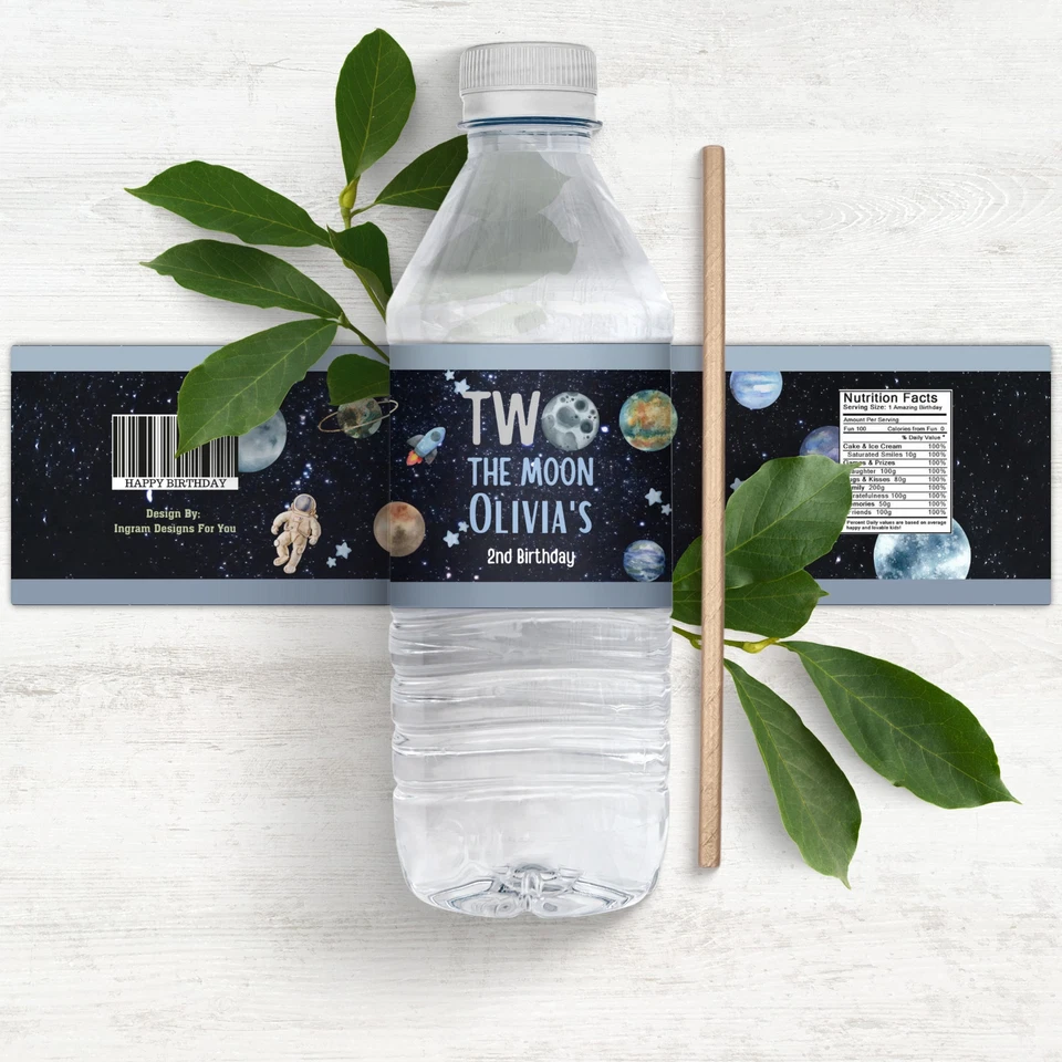 Dos etiquetas para botellas de agua The Moon Foto 3 de 4