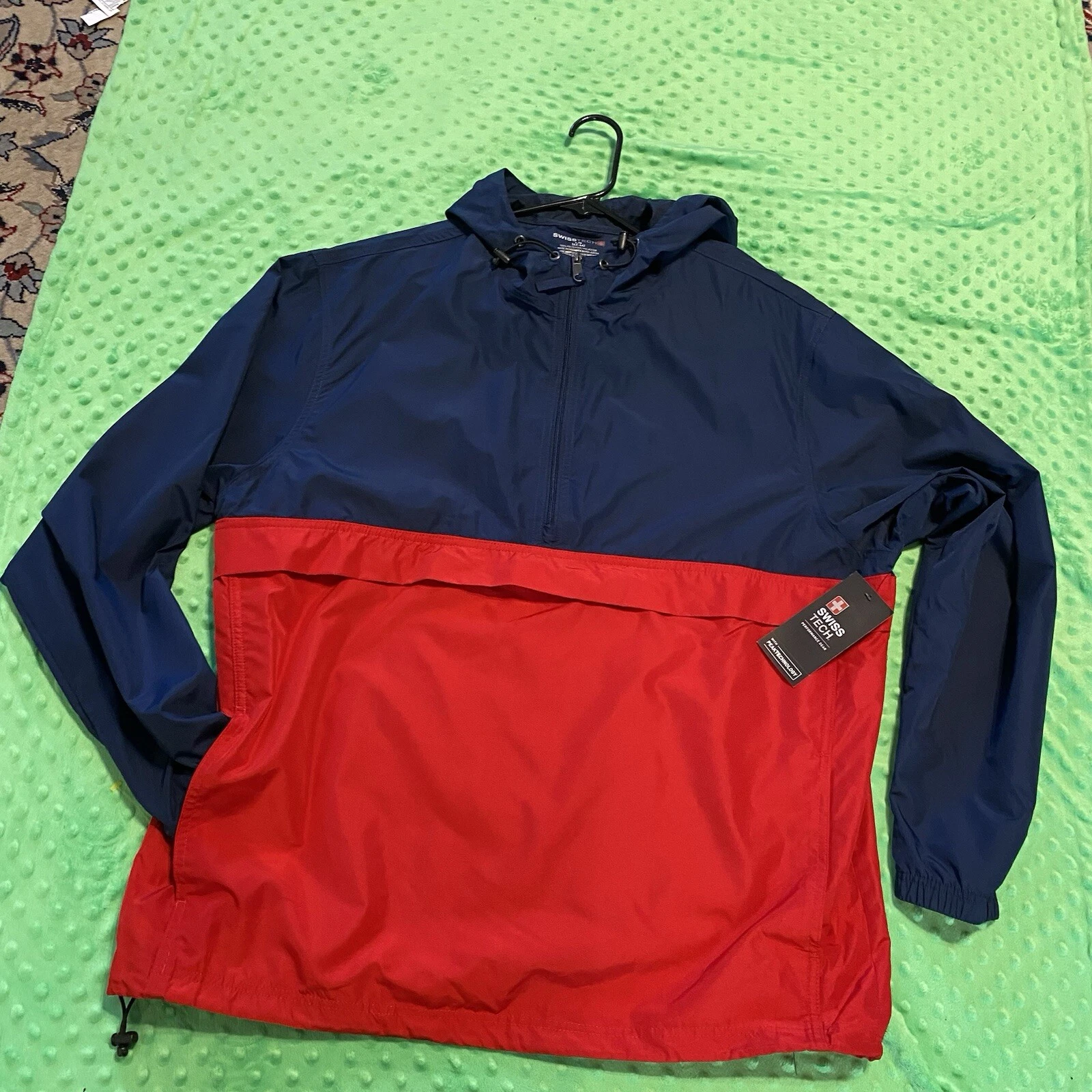 SWISSTECH UNISEX PEAK RESIST WATER RESISTANT SHELL RAIN JACKET Size L Bin3