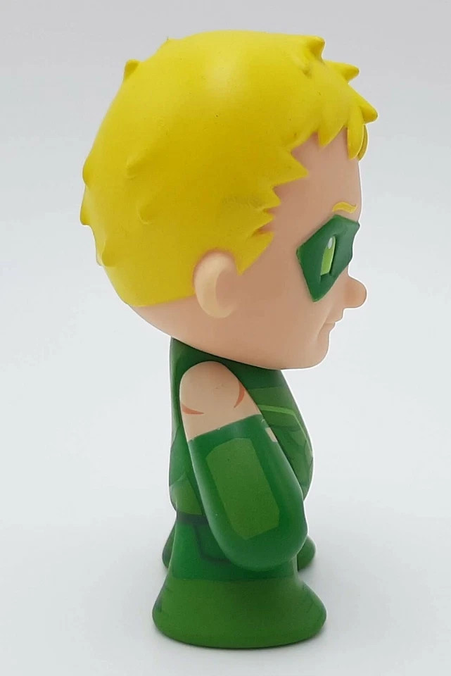 LNIOB 2015 Kidrobot DC Universe Mini Series Green Arrow 2/20 3" Vinyl Figure - Image 3 of 4