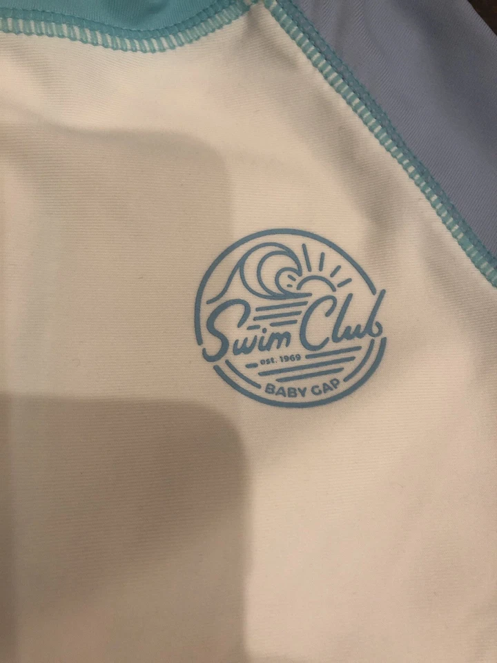 NUEVO CON ETIQUETAS Baby Gap niño 2 piezas Jungle Surf Club protección contra erupciones natación SET 0 3 6 GEMELOS Foto 3 de 4