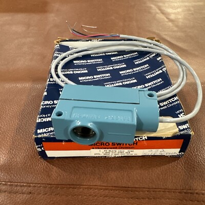 MICRO SWITCH FE-MLS7A-1012 9240 Modulated Limit Light Switch by Honeywell #B25