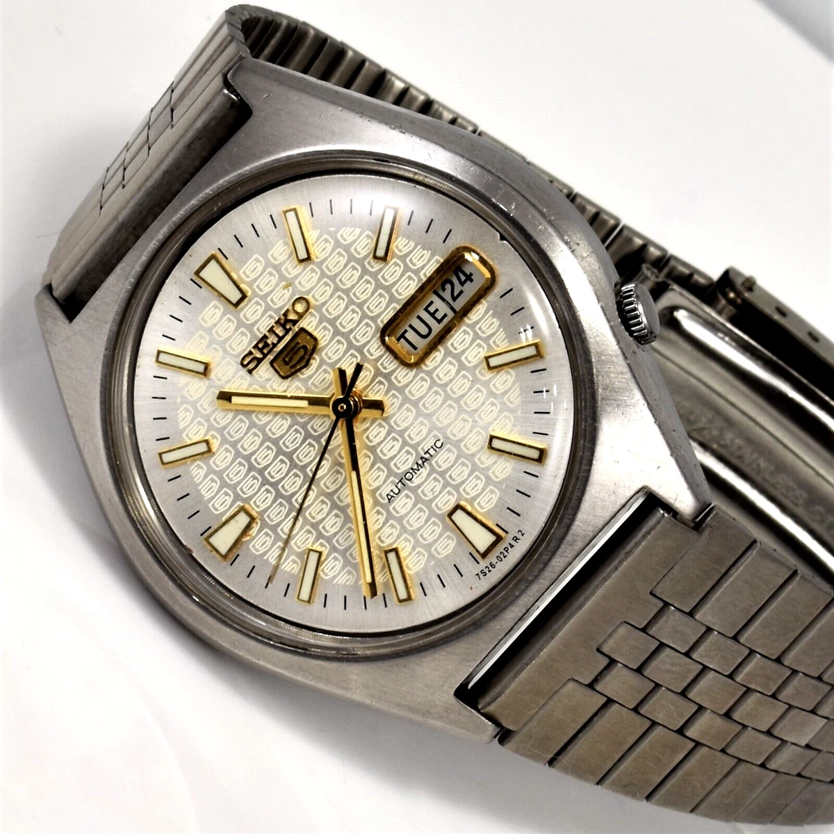 Vintage 1983 SEIKO 5 Date Day Calendar Men Watch Keeps Time 17 J New Crystal