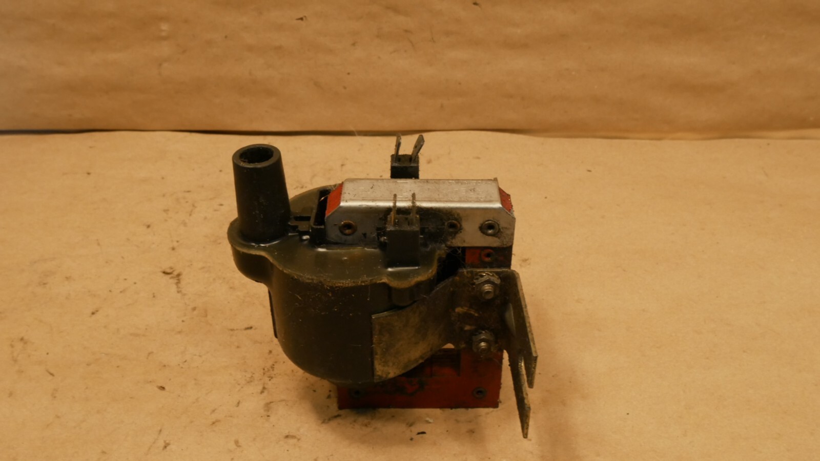 Ferrari 308 Ignition Coil Magneti Marelli PN 115013