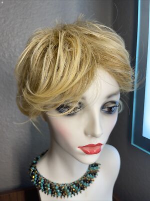 Beautiful Gabor Basics Love color Medium blonde￼ new in box Medium Blonde !!!