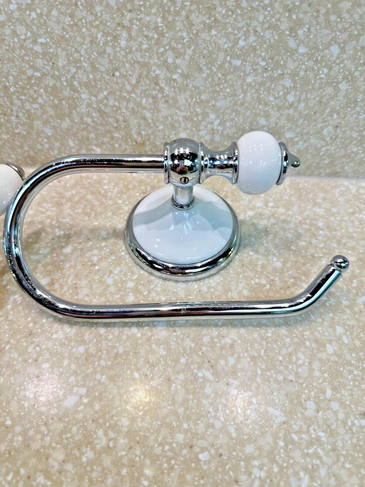 Soporte de papel higiénico de cerámica Delta y manijas de grifo de baño salvamento Foto 2 de 4