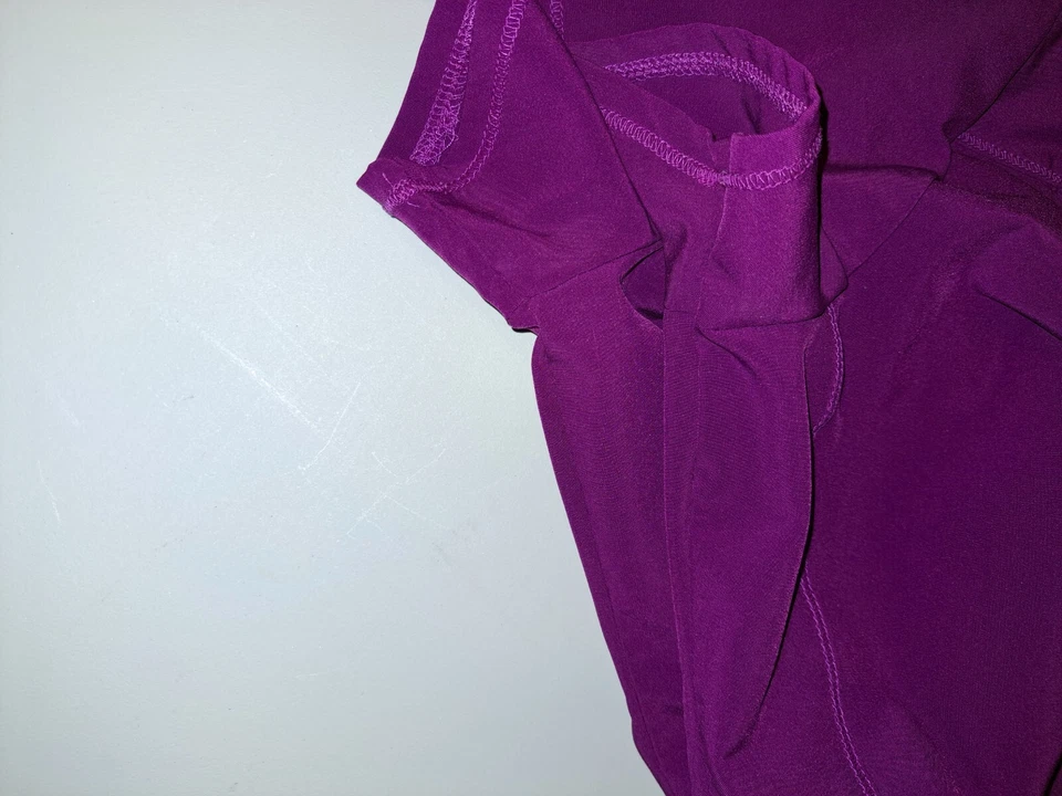 Cherokee scrub tops x 5 size small - Image 4 of 4