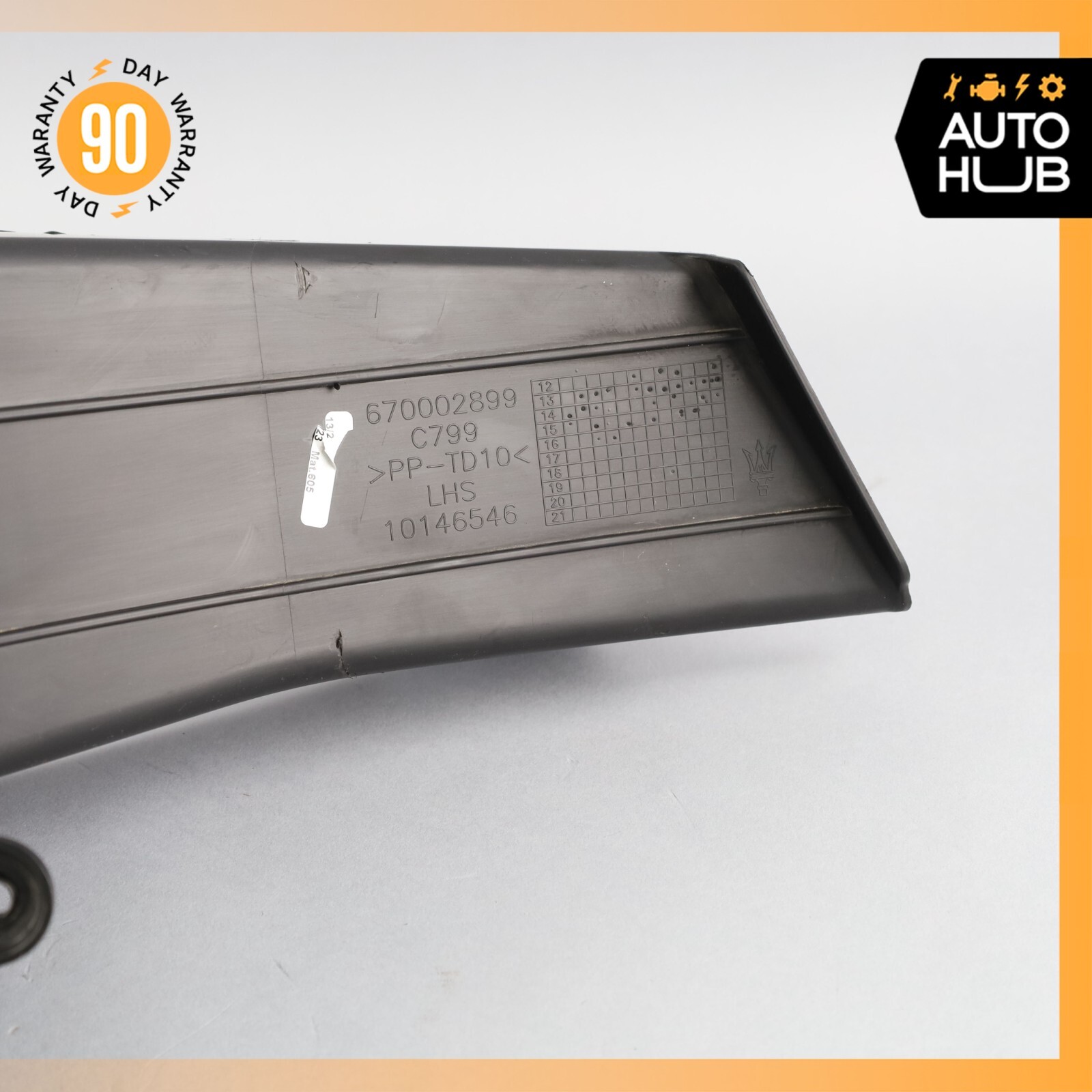 2014 Maserati Quattroporte Front Left Side Intercooler Duct Shroud 670002899 OEM