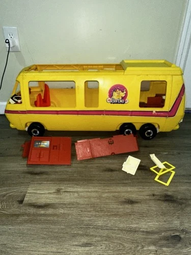 Barbie Star Traveler GMC Eleganza RV Camper Motorhome Van 1976 Vintage
