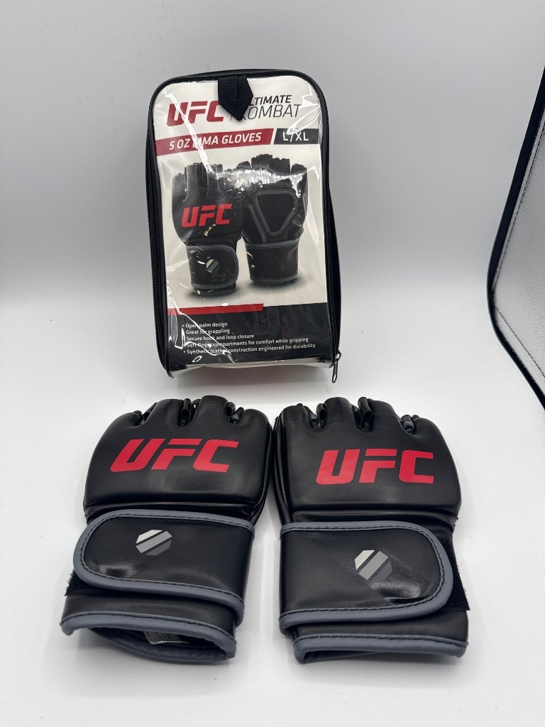 Ufc Ultimate Kombat 5 Oz Mma Gloves L/Xl Black Red - New