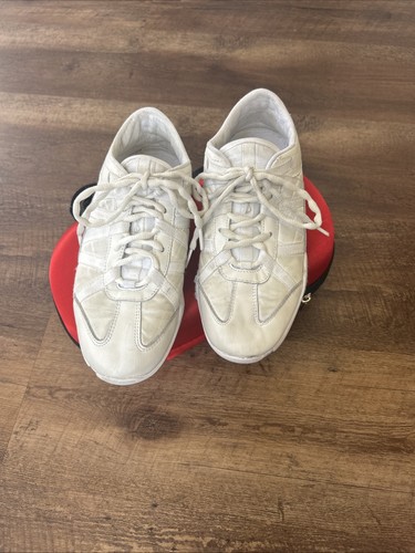 Nfinity Evolution Cheer Shoes Size Women’s 7 White - With Case