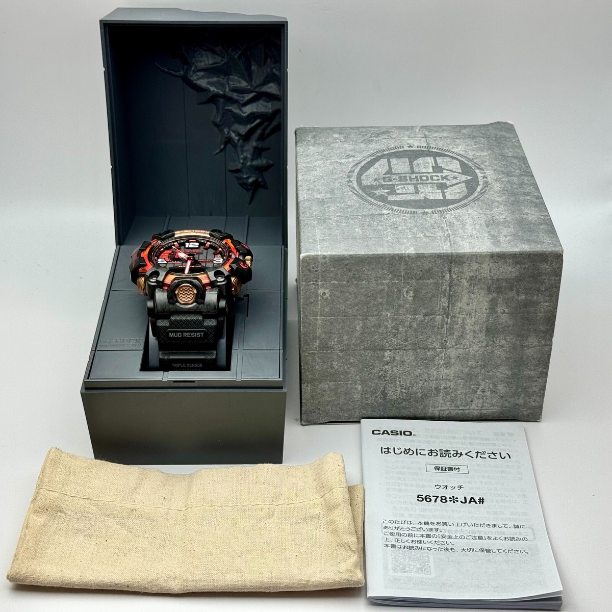 Near Mint Casio G-SHOCK GWG-2040FR-1AJR 40th Anniversary Near Mint Casio G-SHOCK GWG-2040FR-1AJR 40th Anniversary