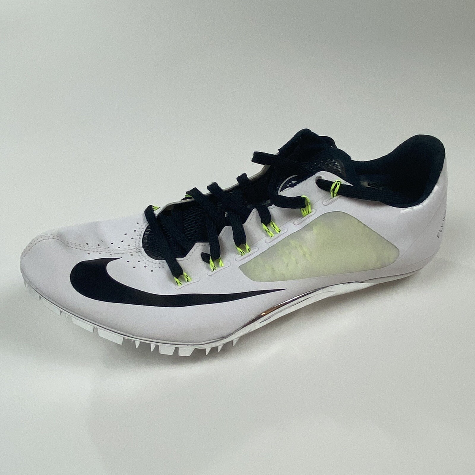 nike r4 spikes