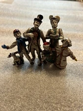 Hudson Pewter  Villagers #7273 Caroling Family Limited Edition #213/1500. EUC!