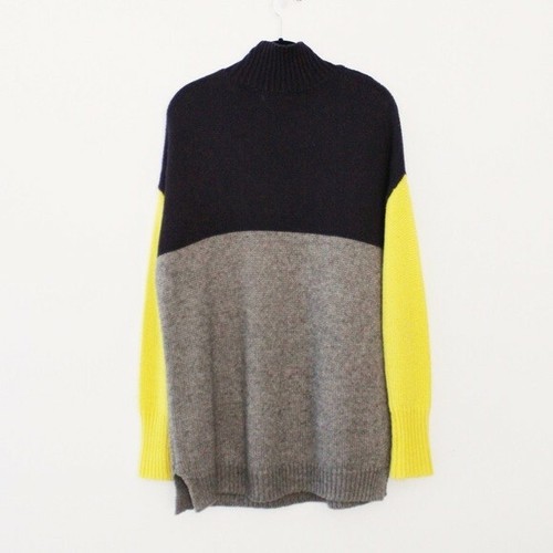 525 America Colorblock Turtleneck 