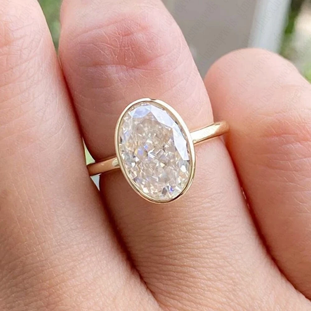 Moissanite bezel ring deals