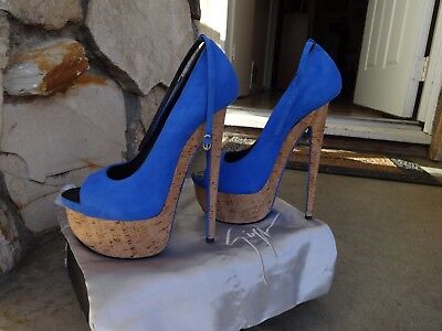 Giuseppe Zanotti Denny 115 Skyhigh Platform Pumps Blue Suede EU 39