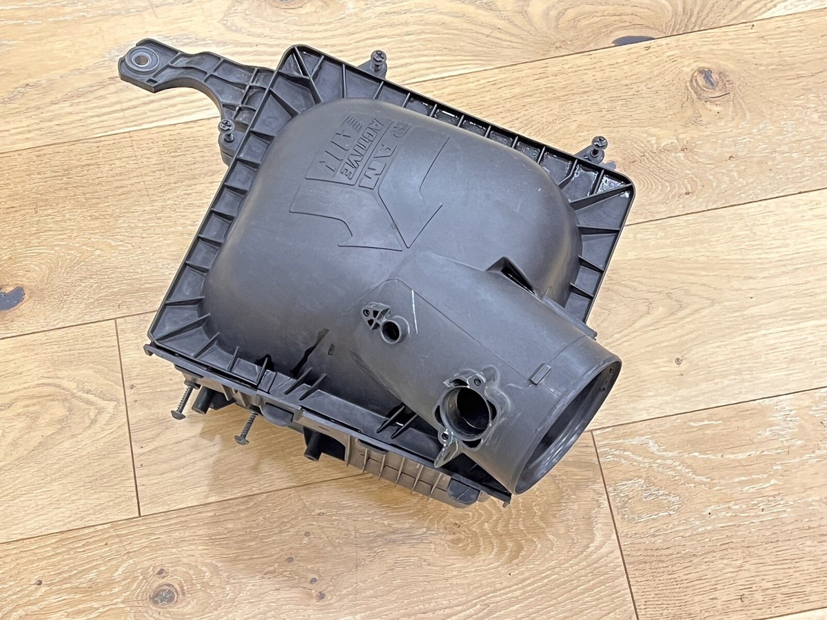 13-18 Dodge 6.7 Cummins Diesel RAM ACTIVE Air Intake Cleaner Box