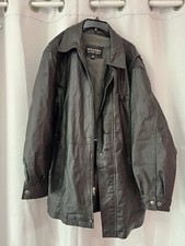 Chaqueta de cuero Wilson Leather Experts talla XL para hombre con cremallera (usada)