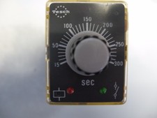 1 Stück Tesch Zeitrelais 0-300s  neu E72.0x07 new but old stock