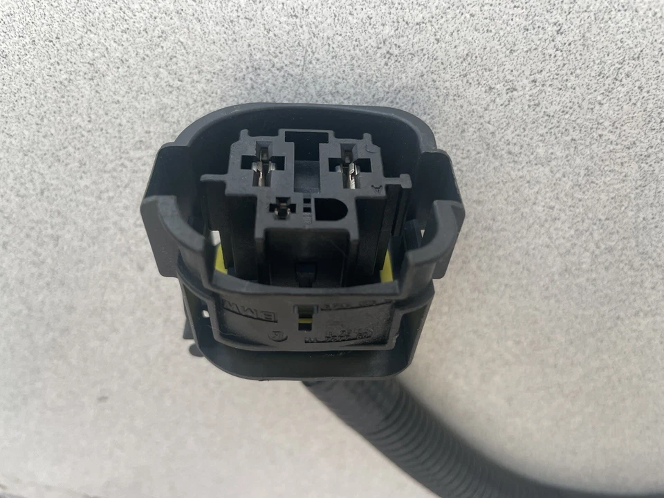 BMW X3 3.0Si E83LCI 2005-2010 ~ enchufe ventilador ~ 600 W ~ 17113442089 ~ pieza OEM Foto 2 de 3