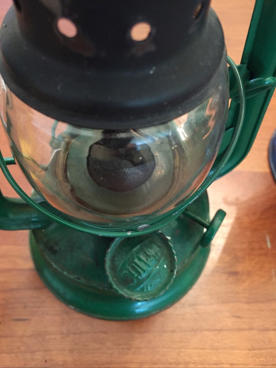 4 Vintage Guang Zhou China Lanterns 