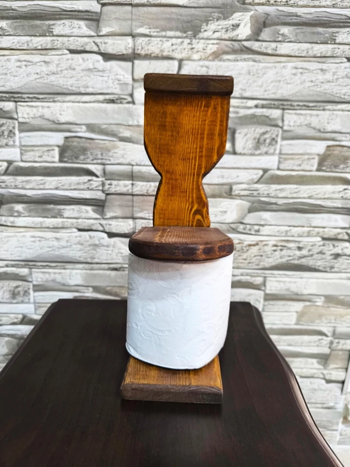 Suporte de papel higiênico de madeira em forma de vaso sanitário - Imagem 2 de 4