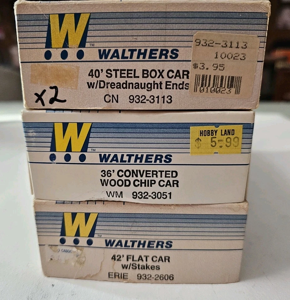 (4) Walthers HO CN 40' Steel Boxcar, Erie 42' Flat Car, WM 38' Wood Chip Car - Image 2 of 4