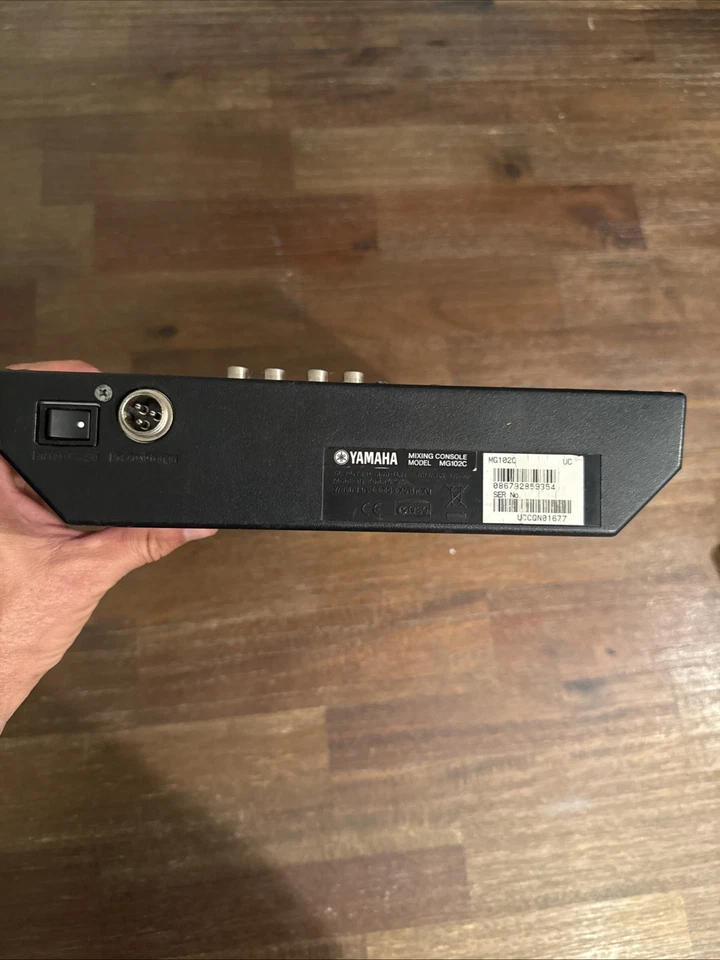 Yamaha MG102c 10-Input Mixing Console - Image 2 of 2