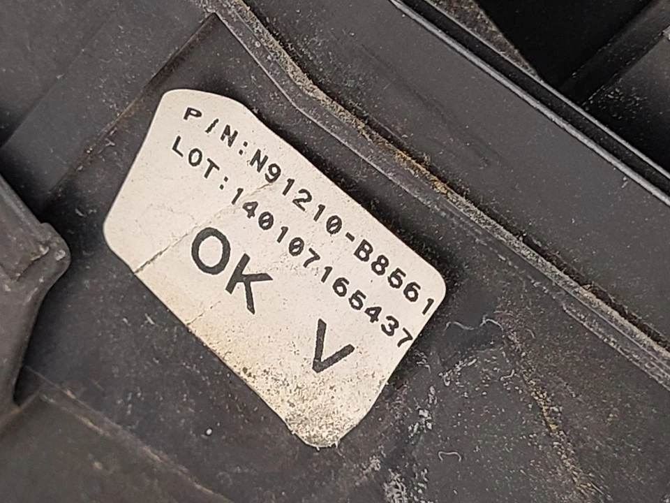 13-16 SANTA FE Fuse Box Engine Compartment US Market LWB 919512W000 Foto 4 de 4