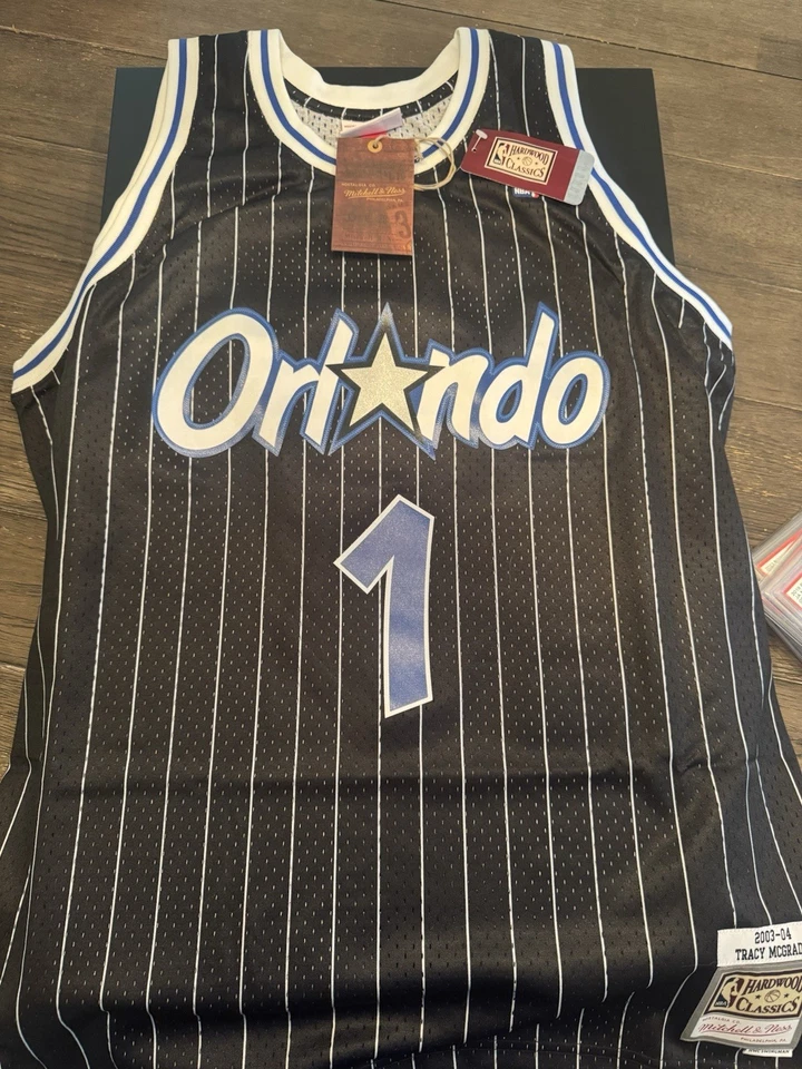 Camiseta firmada por Tracy McGrady Foto 2 de 3