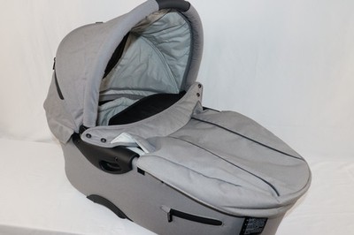 Mutsy EVO Carry Cot Warm Grey Babywanne Gondel Neu OVP Kinderwagenaufsatz