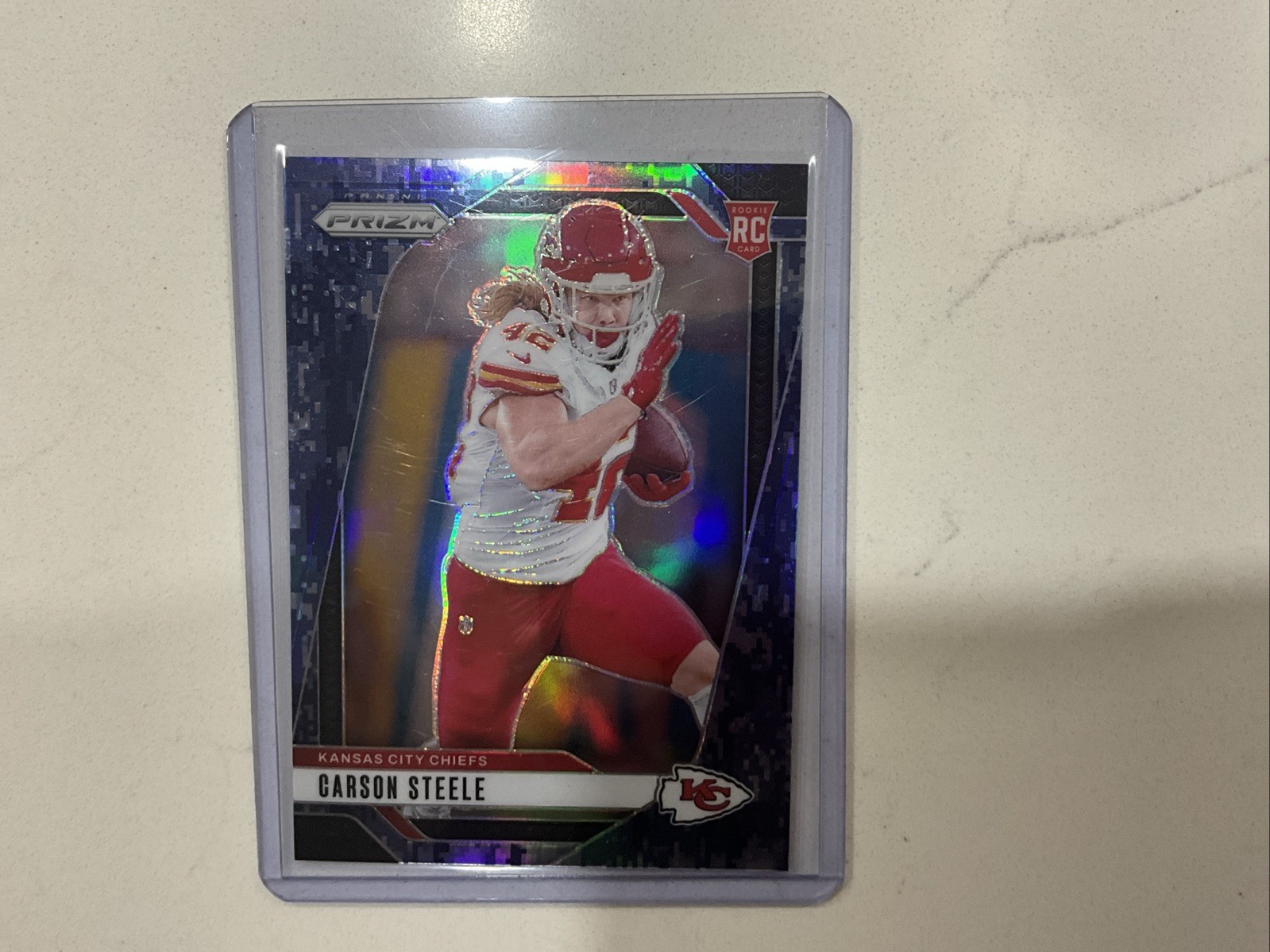 2024 Panini Prizm - Rookies Carson Steele #377 Navy Camo Prizm /25 (RC)