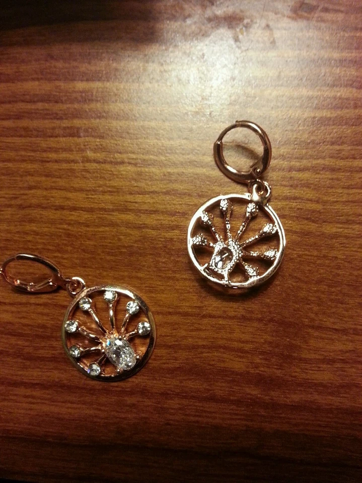 Pendientes! ¡Único! ¡Pendientes de circonio cúbico rellenos de oro rosa! Fast Del. ¡Desde Estados Unidos! Foto 2 de 4