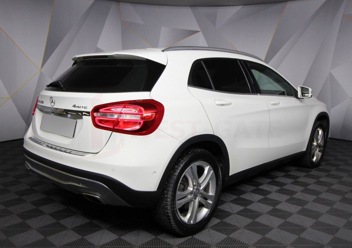 MERCEDES GLA X156 5doors 2014onwards 4pc Wind Deflectors HEKO Tinted