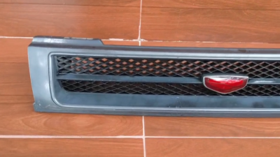 MAZDA FAMILIA 323 BG5P 1990 Front Radiator Grille Mask with Emblem