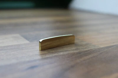 Rickenbacker brass replacement nut for 330/360 guitar - Bild 1 von 4