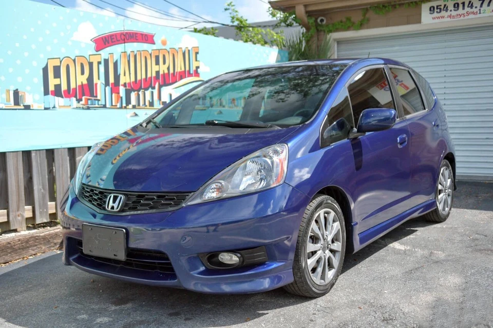 Honda Fit Sport 2013 4 puertas hatchback 5M Foto 4 de 4