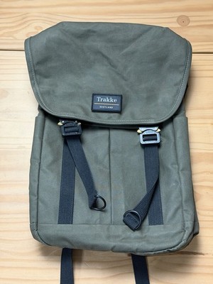 Trakke Bannoch Backpack Bag Waxed Canvas (17L, Olive) HANDMADE IN SCOTLAND