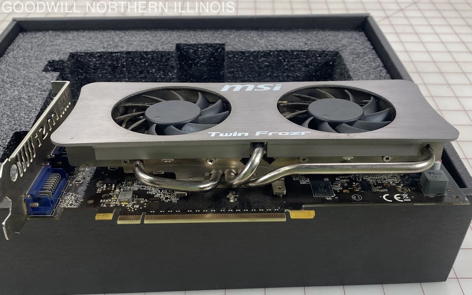 MSi NVIDIA GeForce GTS 250 1GB GDDR3 Twin Frozr Graphic Card - Image 4 of 4