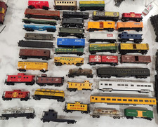 HO Scale Train Trailer MISC Lot Of 41x Cattlecar-Flatcar-Tankercar-Boxcar-Coal