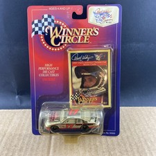 Winner s Circle Darrell Waltrip 1997 Monte Carlo 17 1:64, COMB SHIP 1