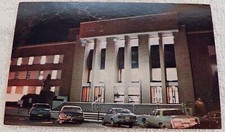 CHROME POSTCARD THE LIBRARY UNIVERSITY OF IOWA CAMPUS IOWA CITY OLD CARS LE P320